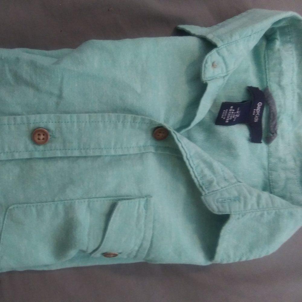 GapKids Boys Short Sleeved Dress Shirt